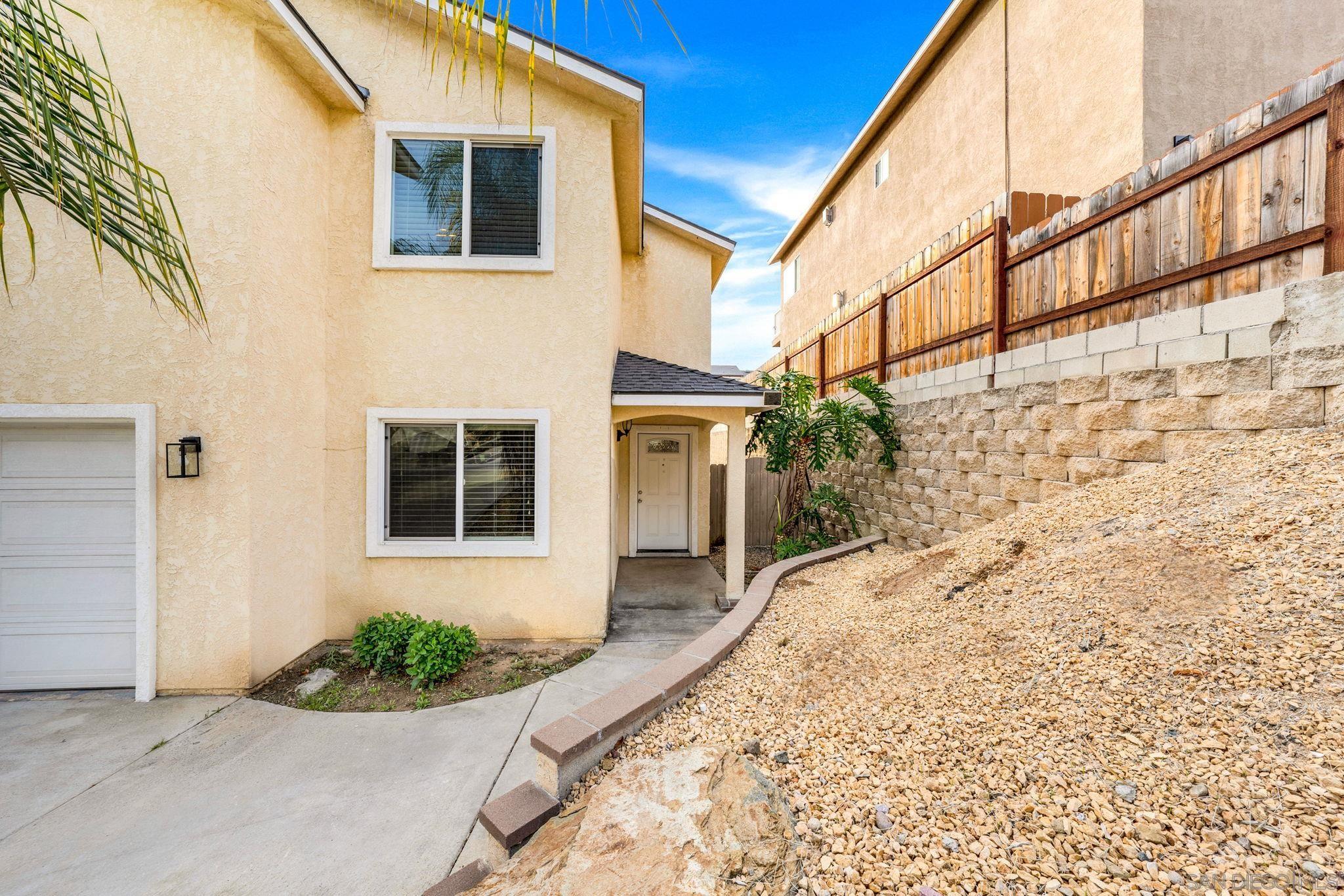 1616 Paraiso Ave