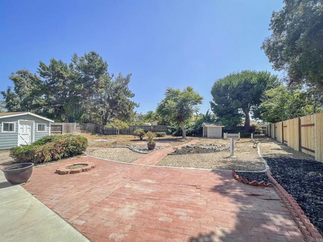 1203 Paseo Hermosa