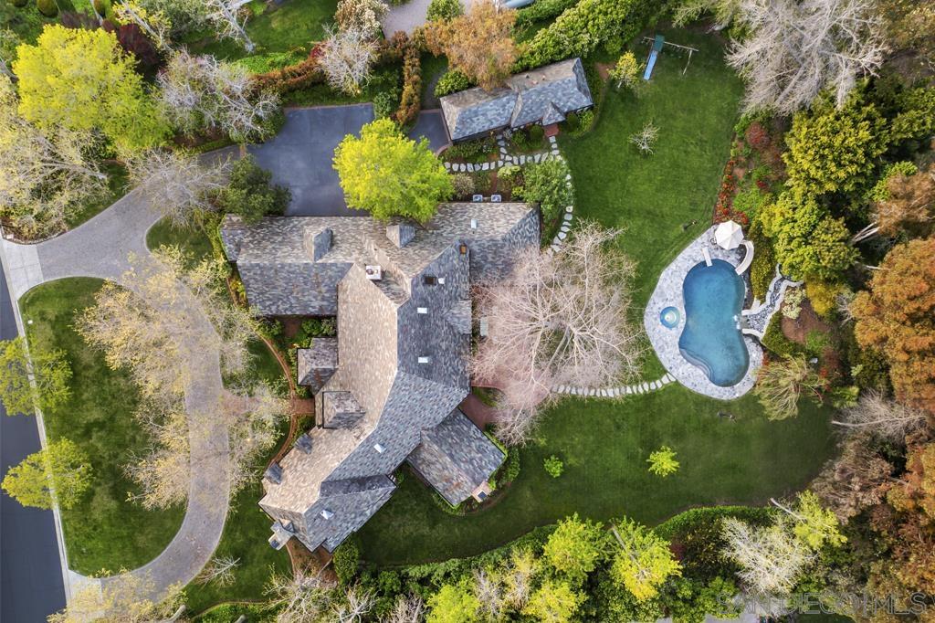 6336 Calle del Alcazar