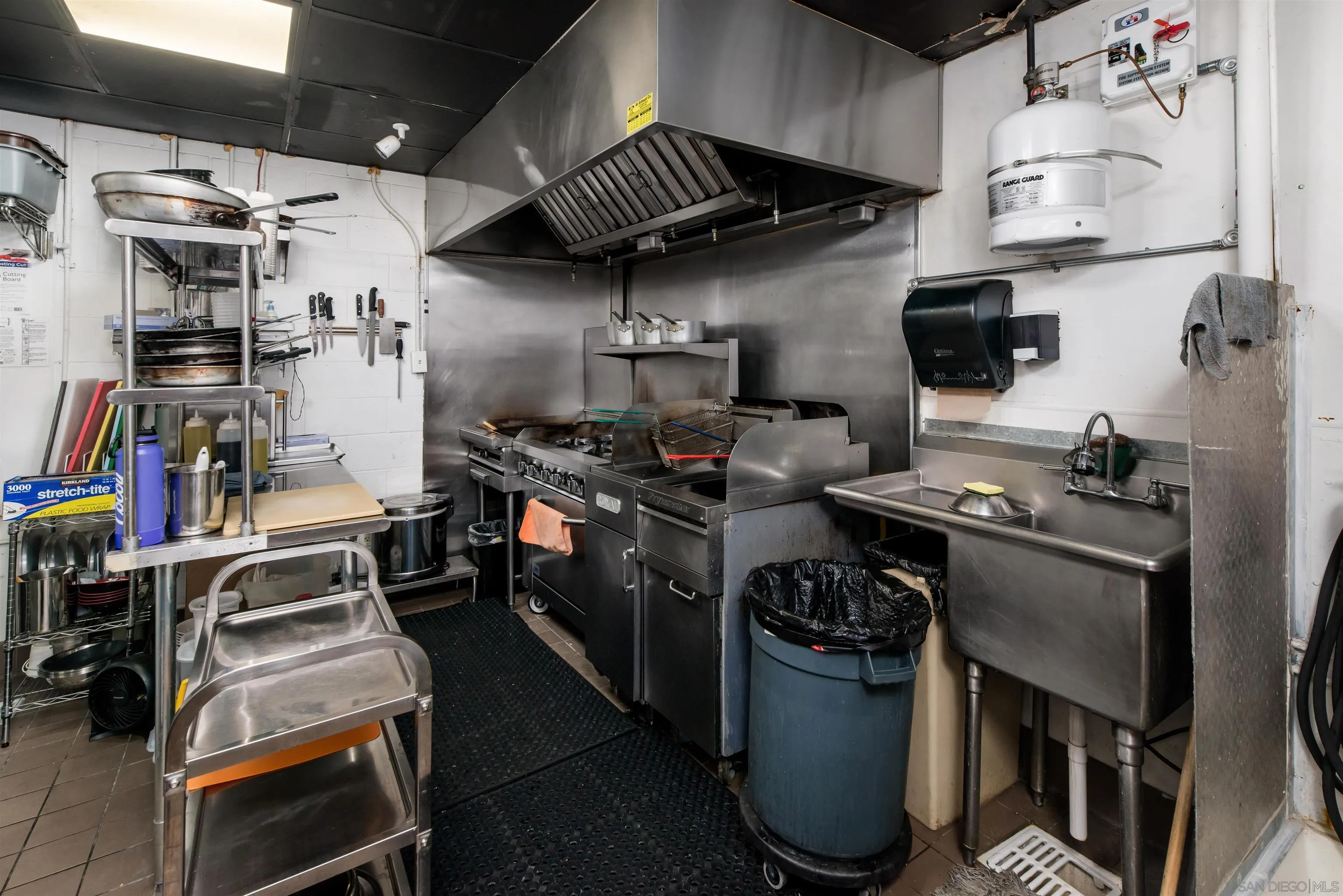 Chula Vista, California 91911, United States, ,Commercial,Active,21610