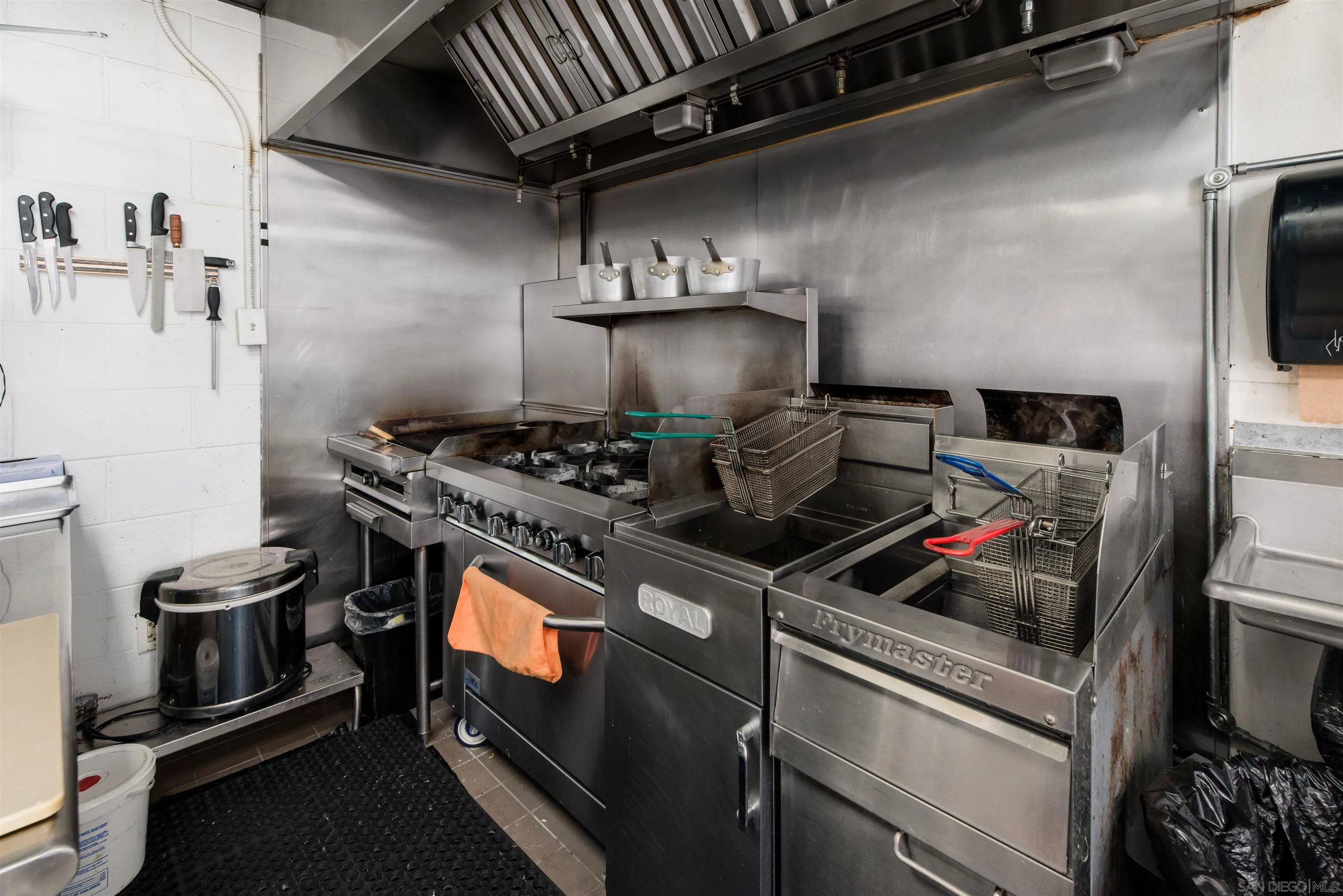 Chula Vista, California 91911, United States, ,Commercial,Active,21610