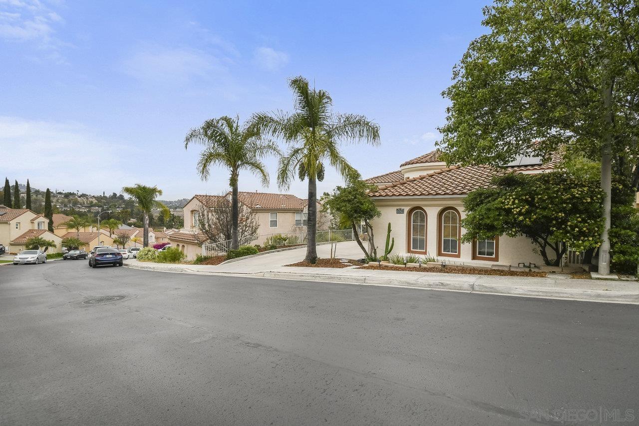 2025 Fabled Waters Dr.