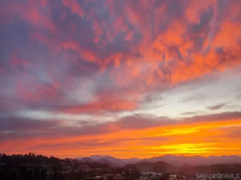 2025 Fabled Waters Dr, Spring Valley, CA 91977 - #: 250028288