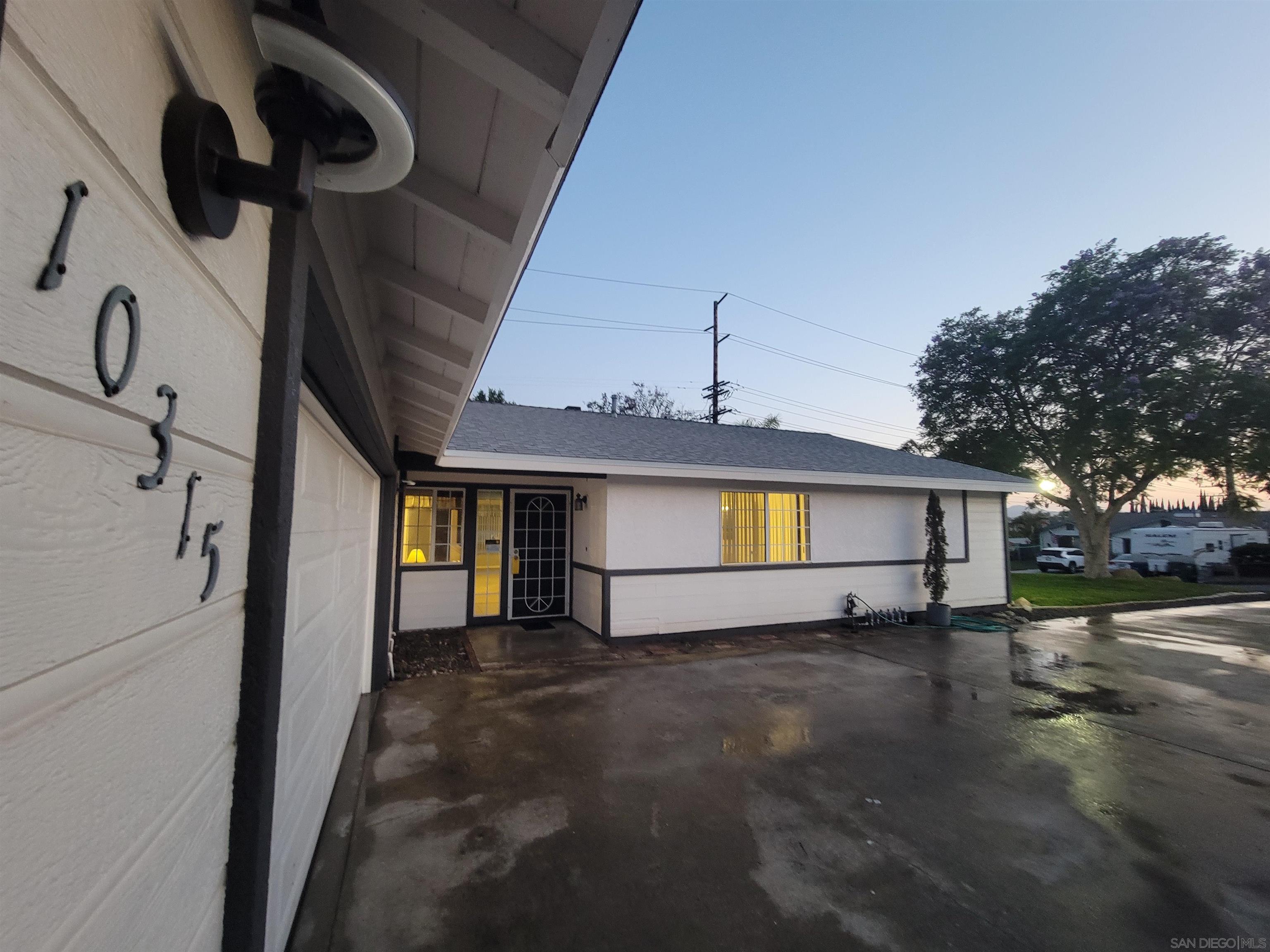 10315 Mountain View Ln