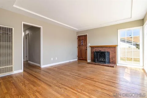 MLS: 250019088