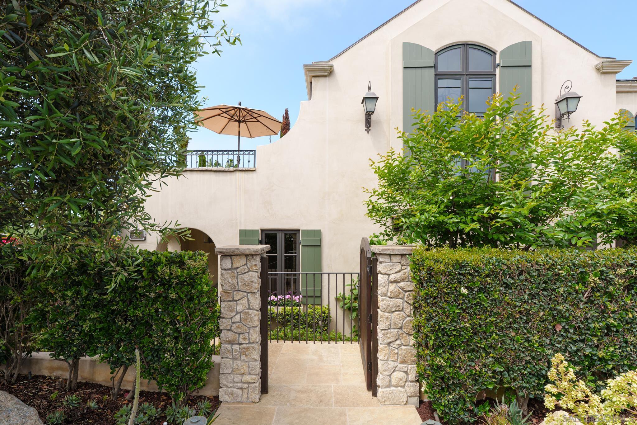 730 Stratford Court