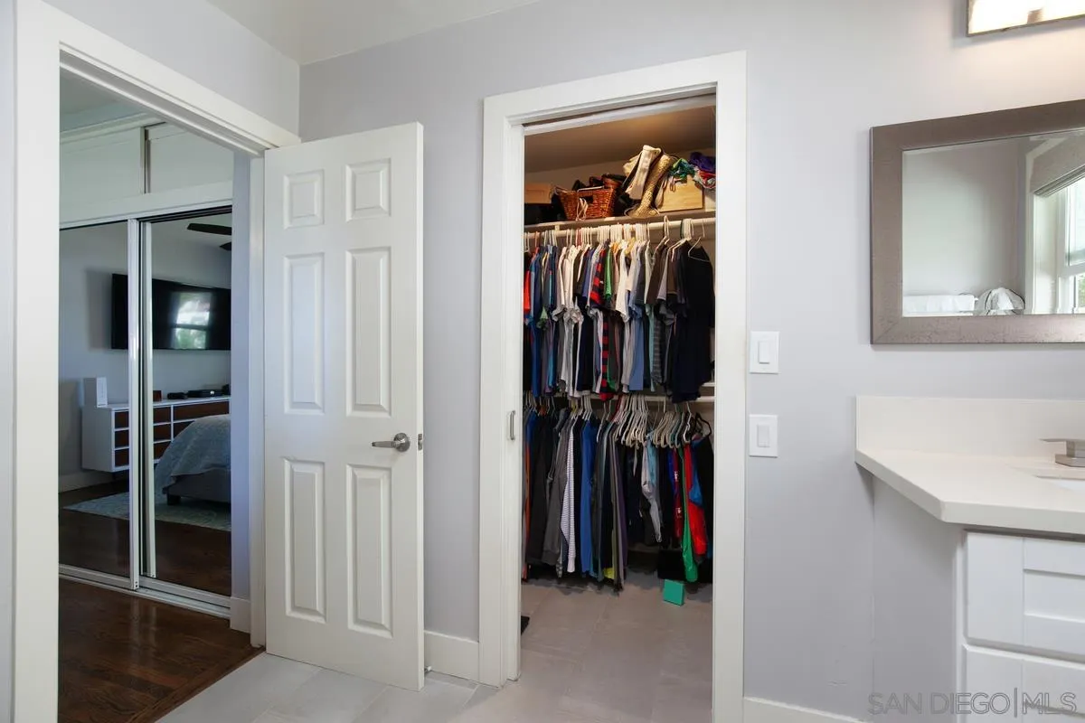 San Diego, California 92109, United States, 3 Bedrooms Bedrooms, ,4 BathroomsBathrooms,Residential,Active,110084