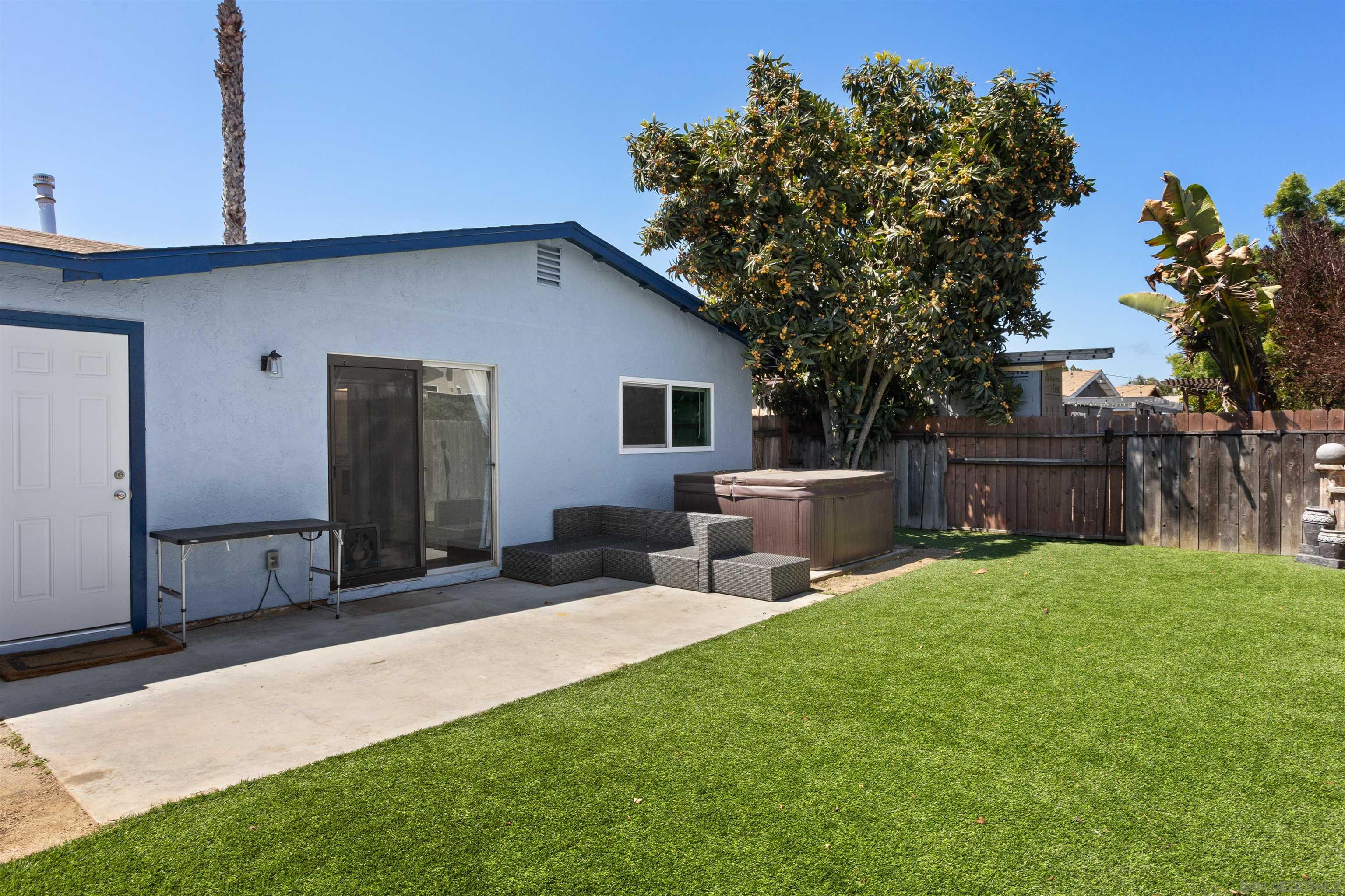 4662 Calle del Palo