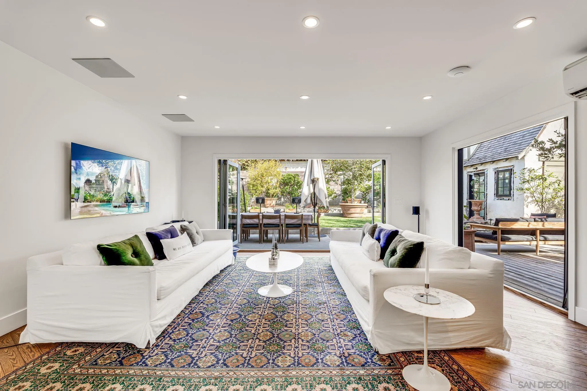 La Jolla, California 92037, United States, 5 Bedrooms Bedrooms, ,3 BathroomsBathrooms,Residential,Pending,32946