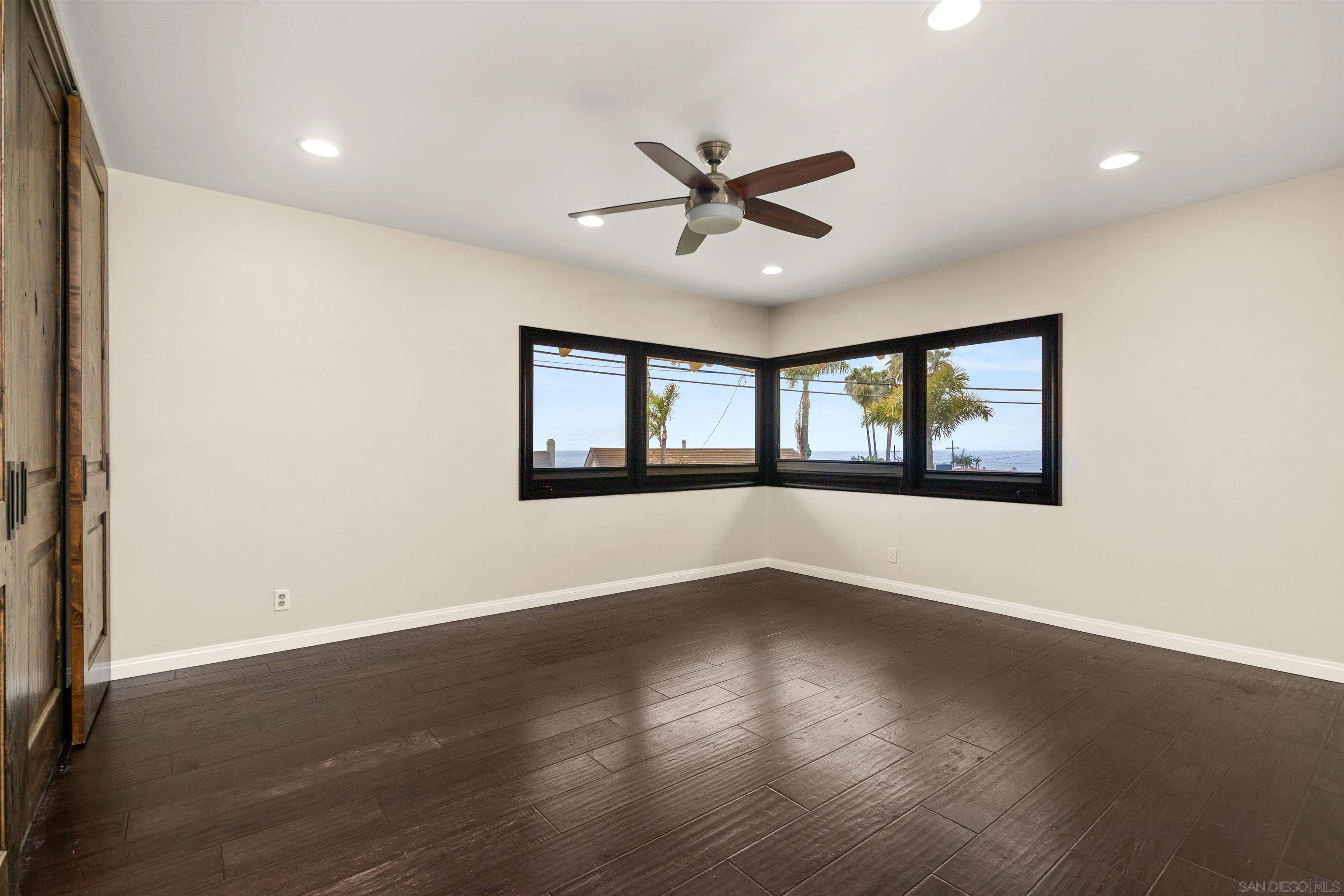 La Jolla, California 92037, United States, 3 Bedrooms Bedrooms, ,2 BathroomsBathrooms,Residential,Active,146722