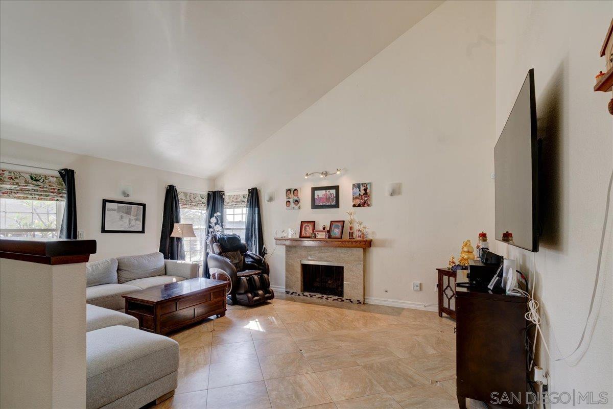 11020 Collinwood Dr