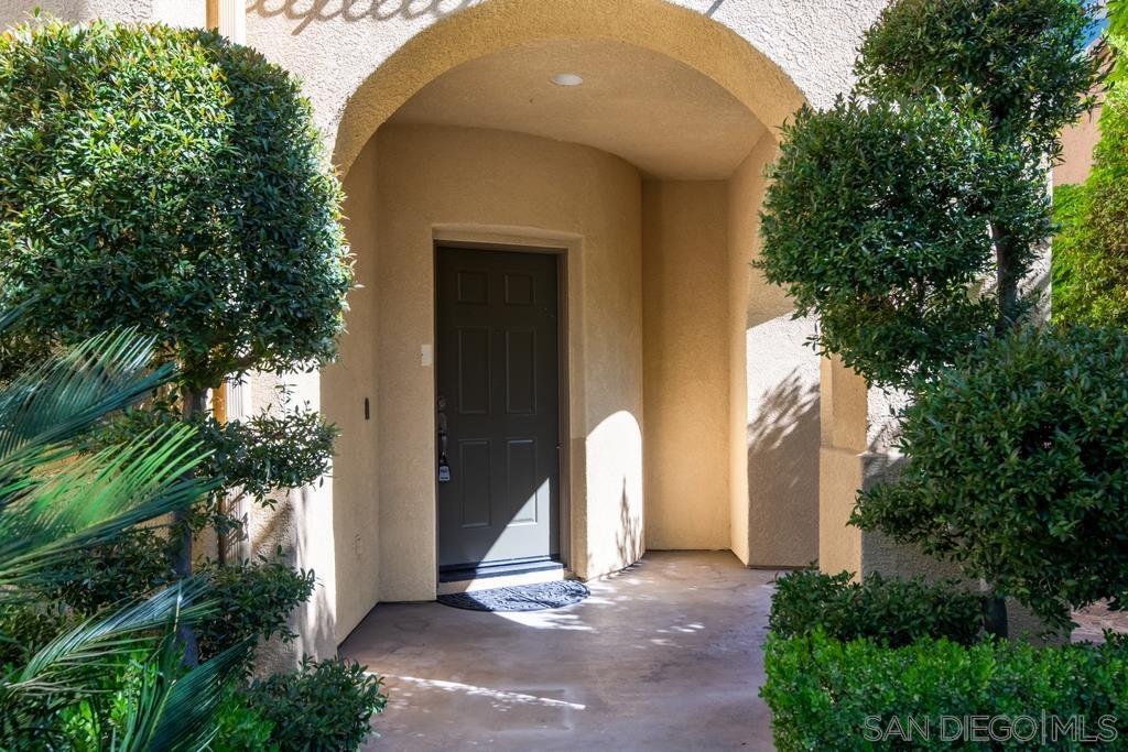 32588 Guevara Dr