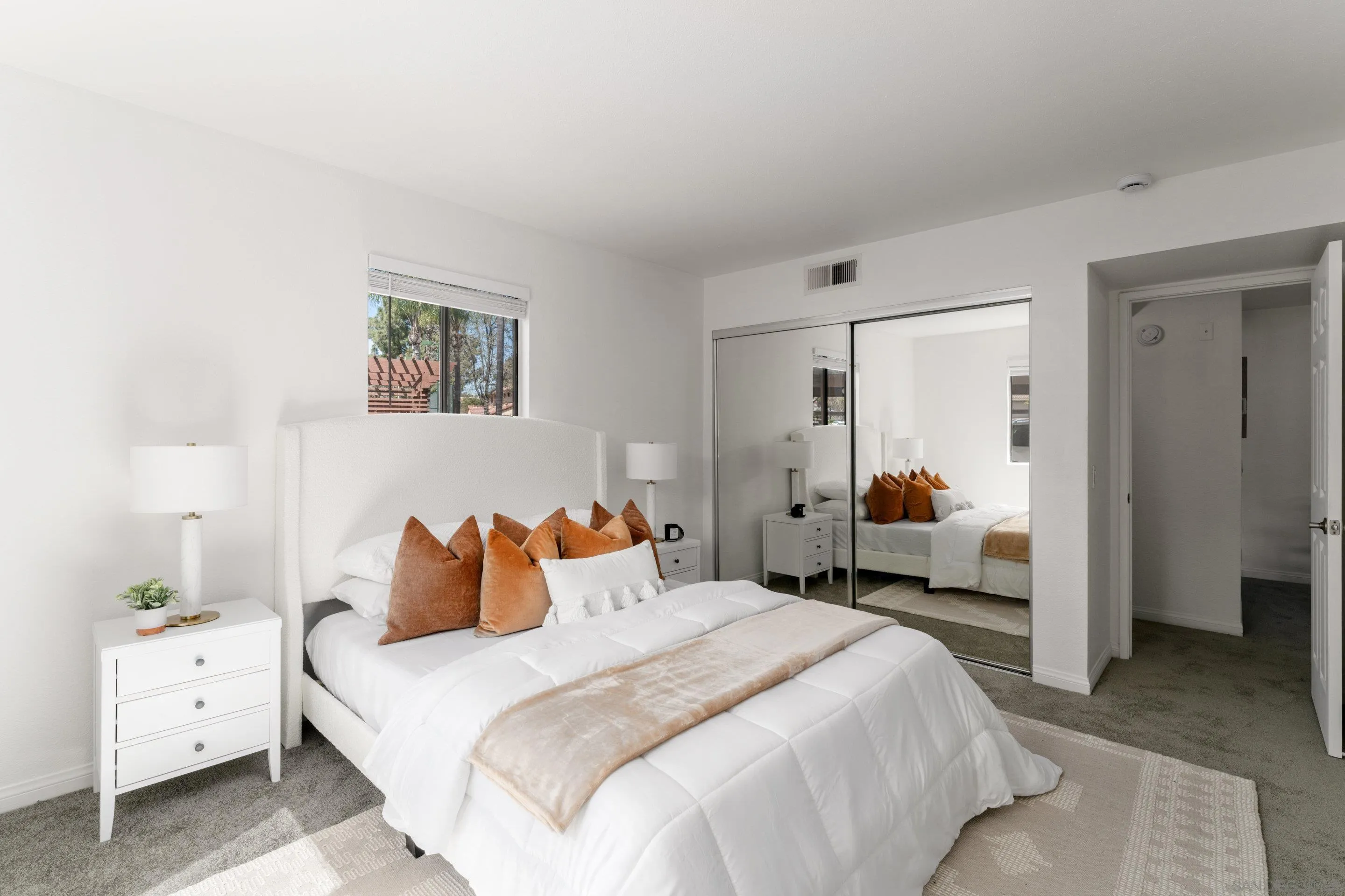 El Cajon, California 92019, United States, 1 Bedroom Bedrooms, ,1 BathroomBathrooms,Residential,Active,101258