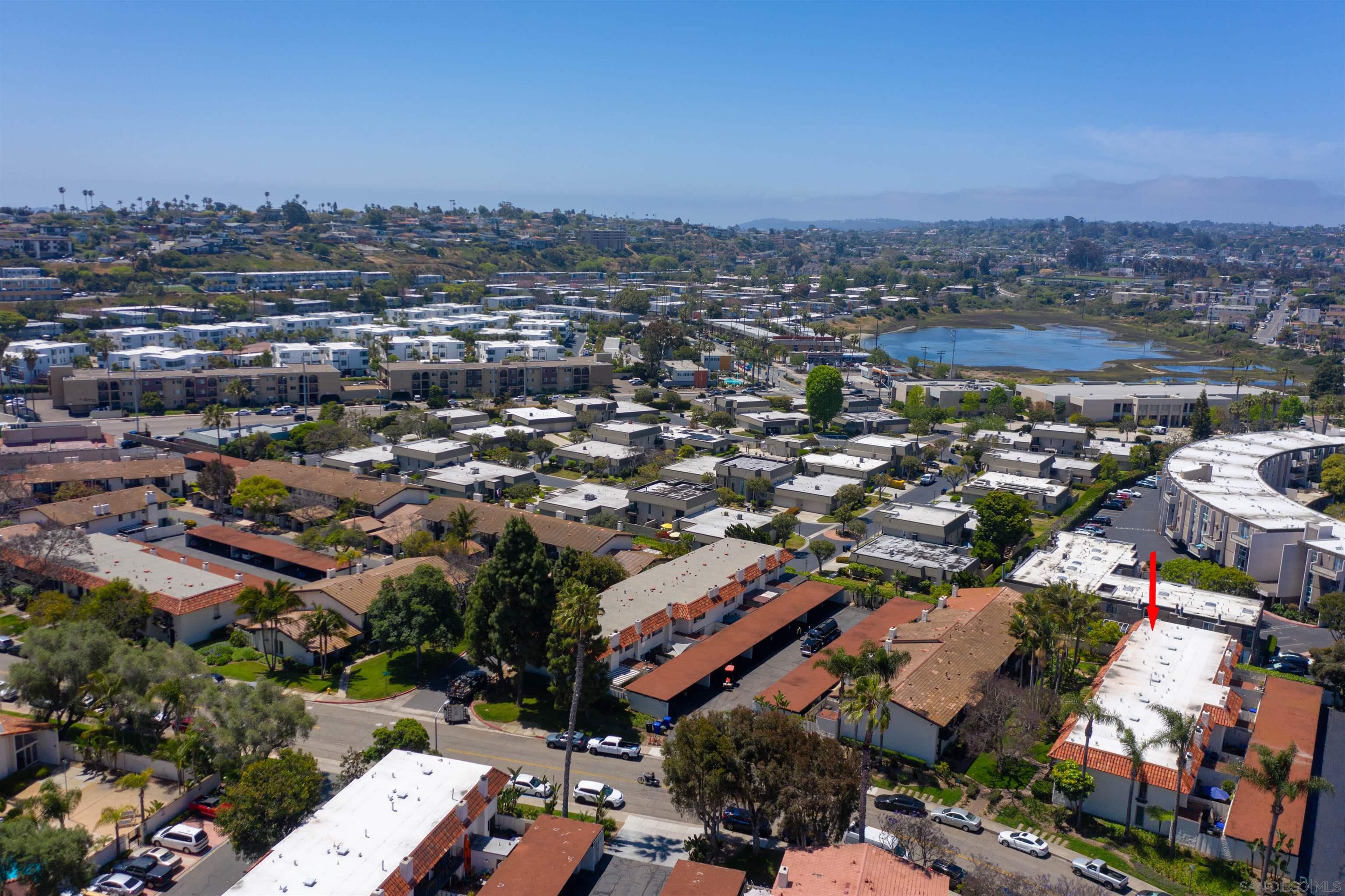 3216 Loma Riviera Dr