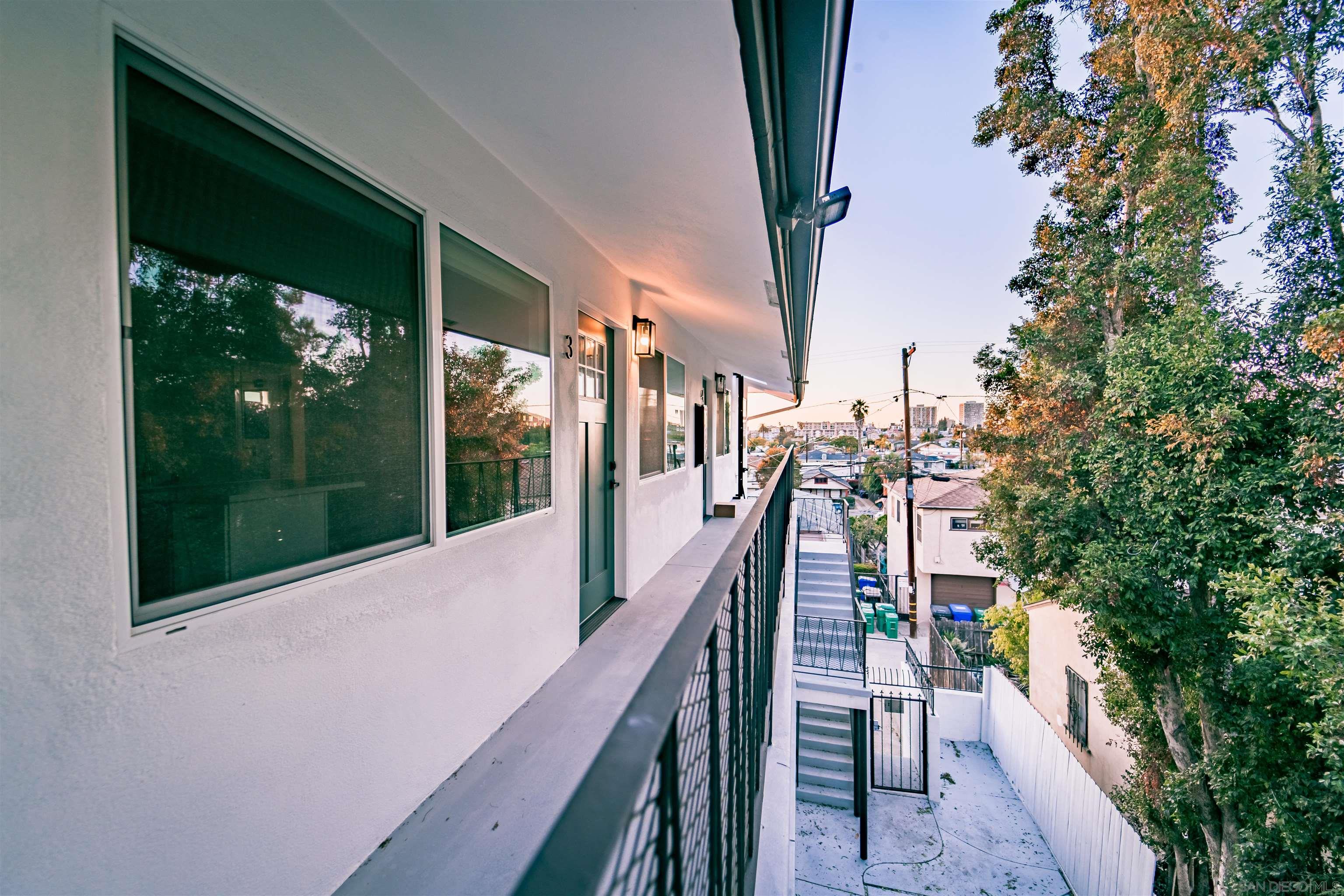 3776 Villa Ter