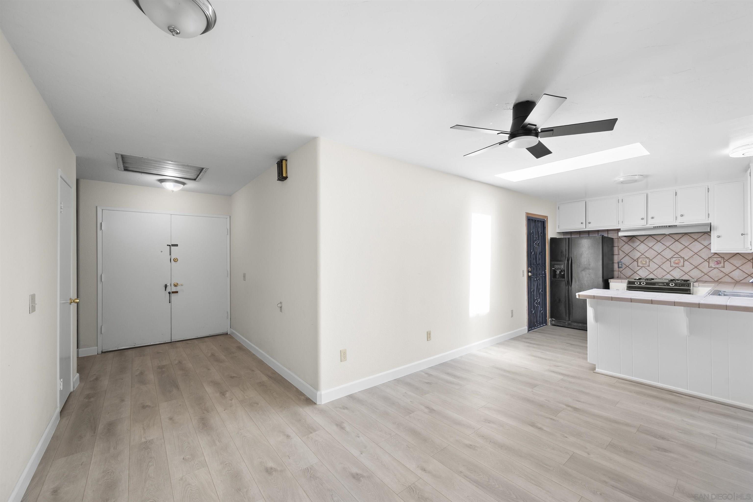 856 Orchid Way