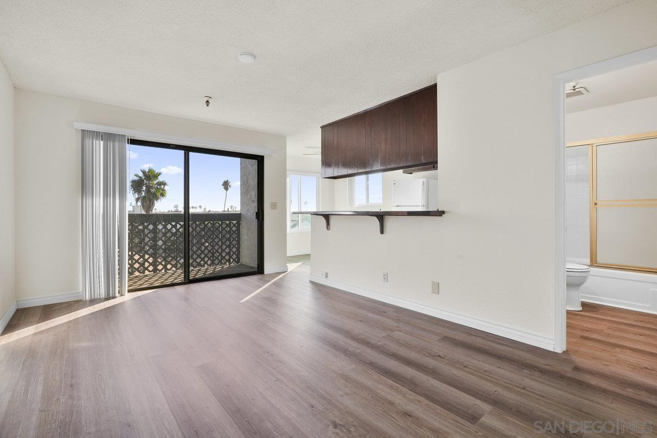 2990 Mission Blvd. 403