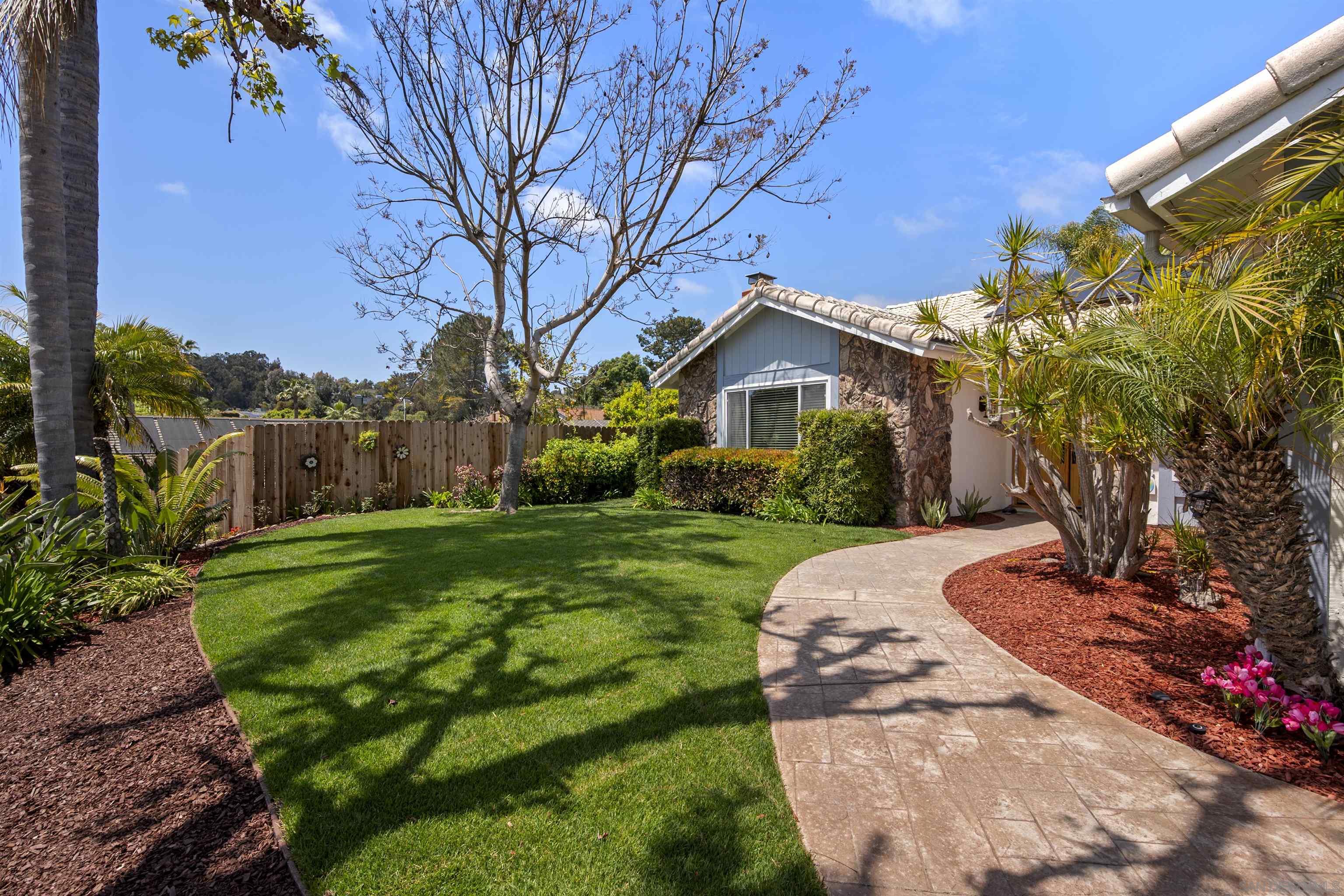 1510 Orangeview Dr