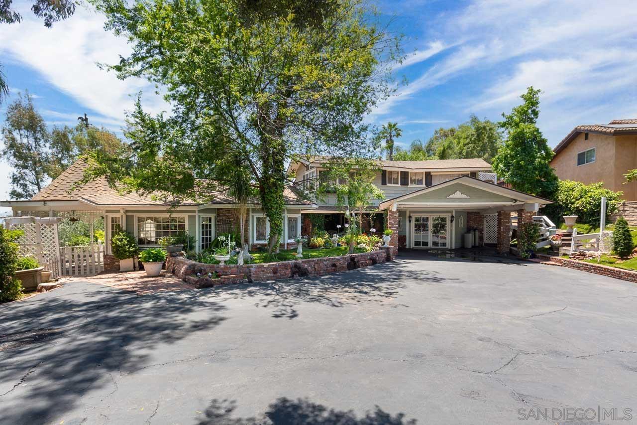 11339 Rolling Hills Dr