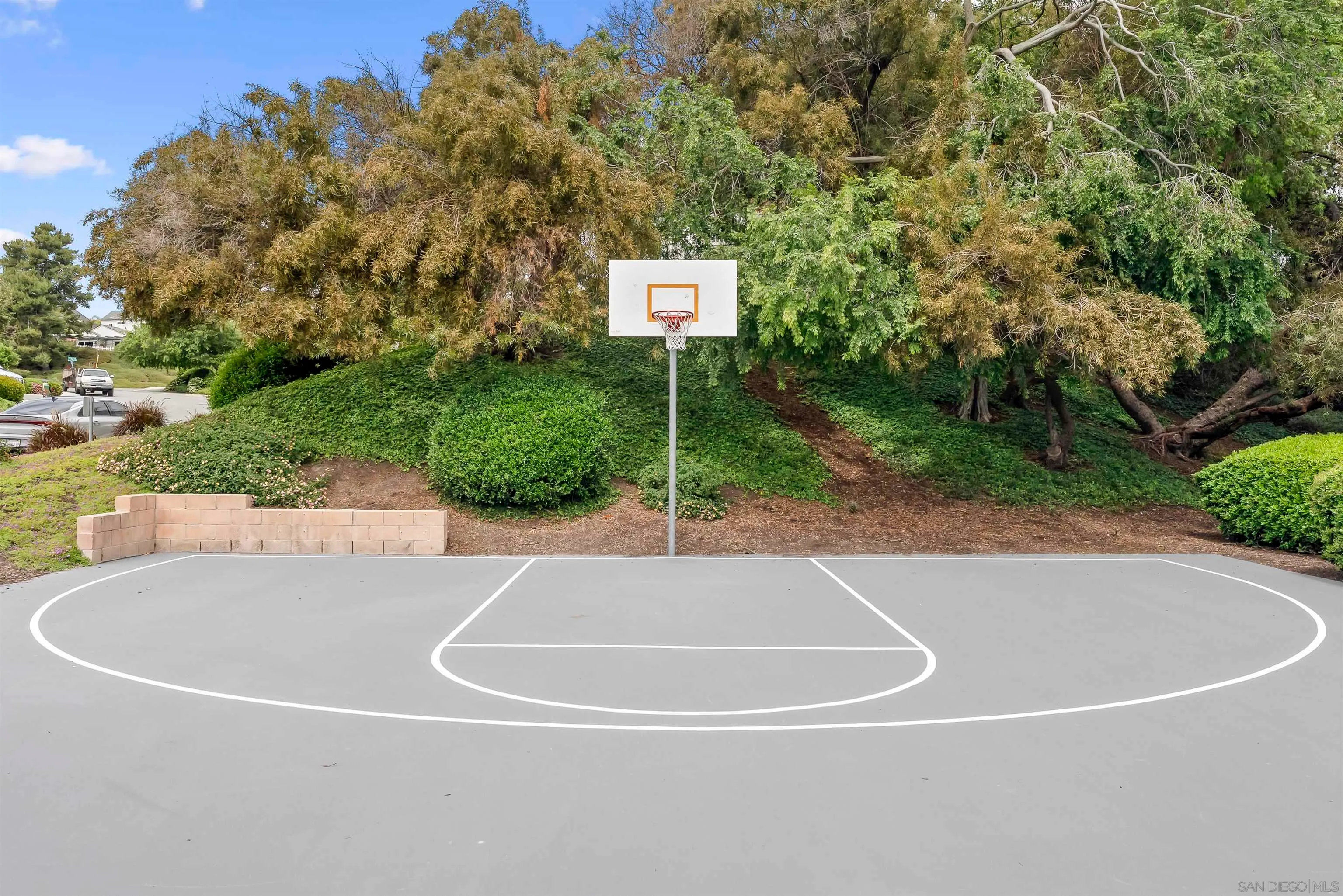 Carlsbad, California 92010, United States, 2 Bedrooms Bedrooms, ,3 BathroomsBathrooms,Residential,Pending,110907