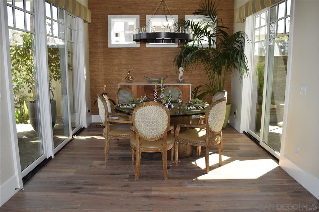 Photo of 310 1st St, Coronado, CA 92118 (MLS # 250027276)