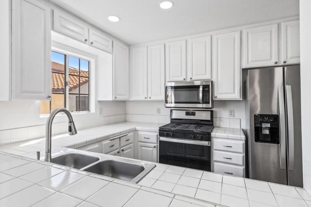 5704 Camino Del Cielo