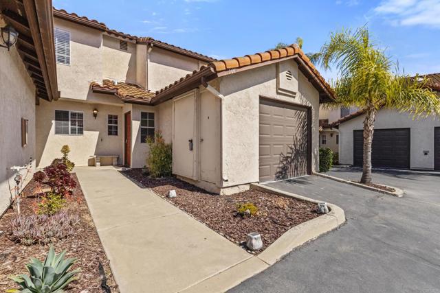 5704 Camino Del Cielo