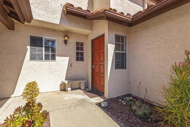 5704 Camino Del Cielo