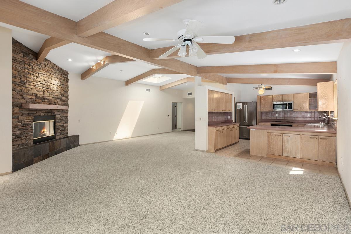 4909 Pacifica Dr