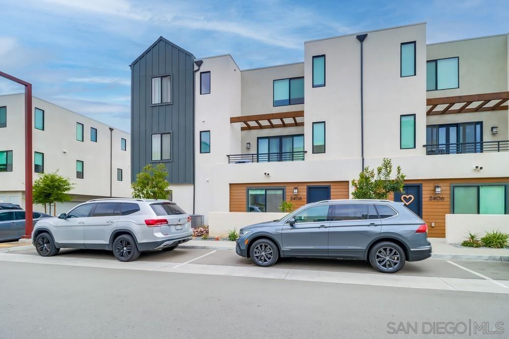 2408 Cascalote Loop