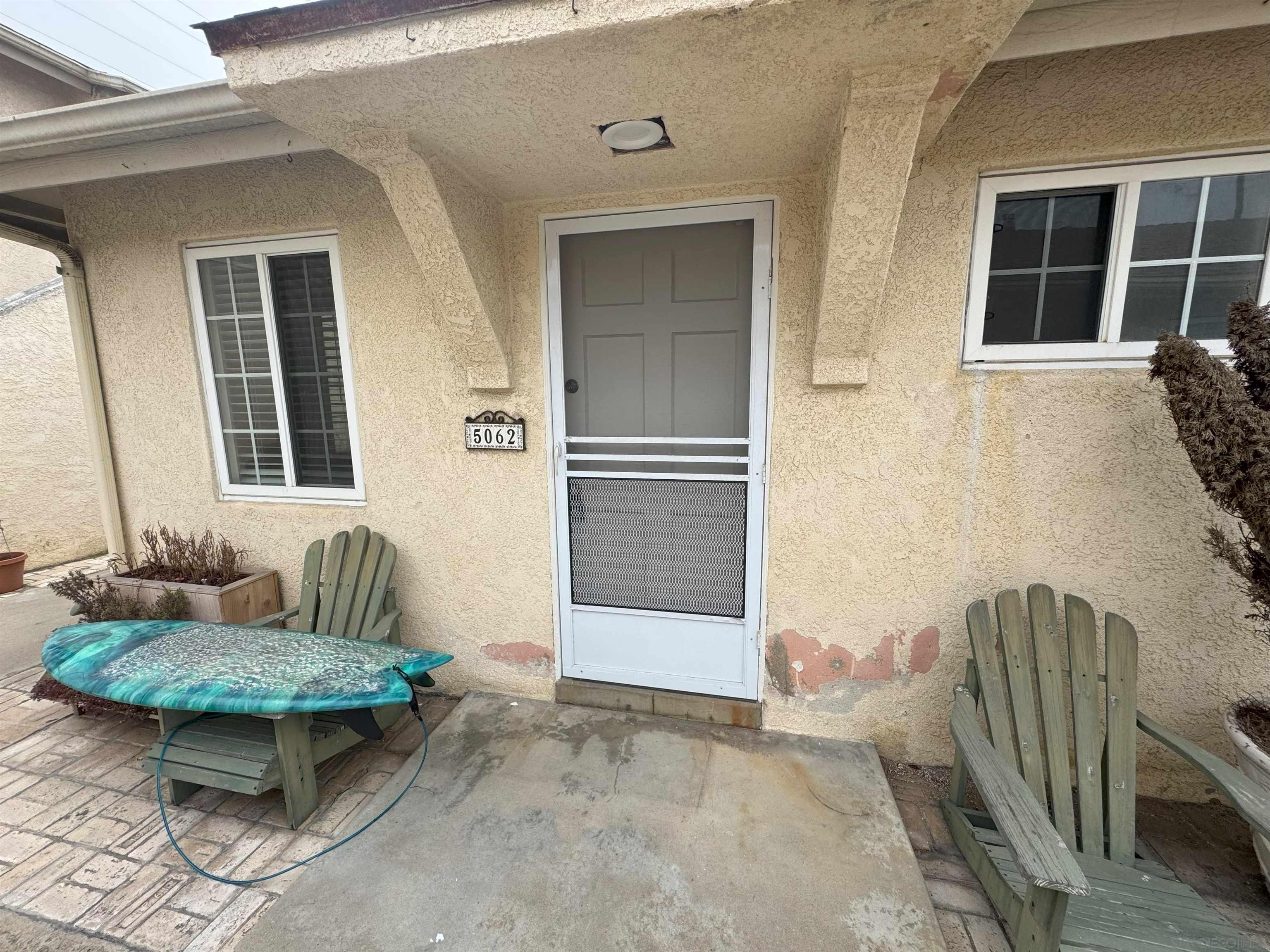 5058-68 Santa Monica Ave 5062