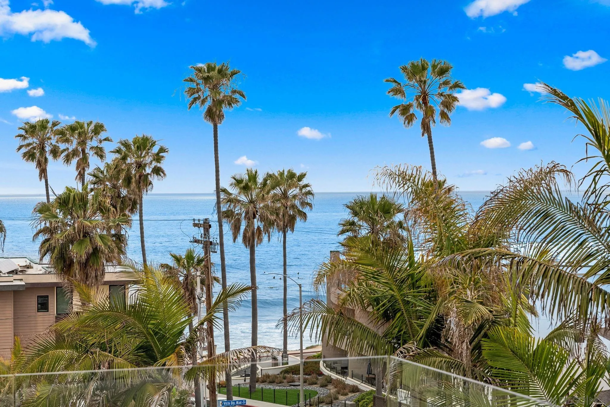 La Jolla, California 92037, United States, 4 Bedrooms Bedrooms, ,5 BathroomsBathrooms,Residential,Active,124410