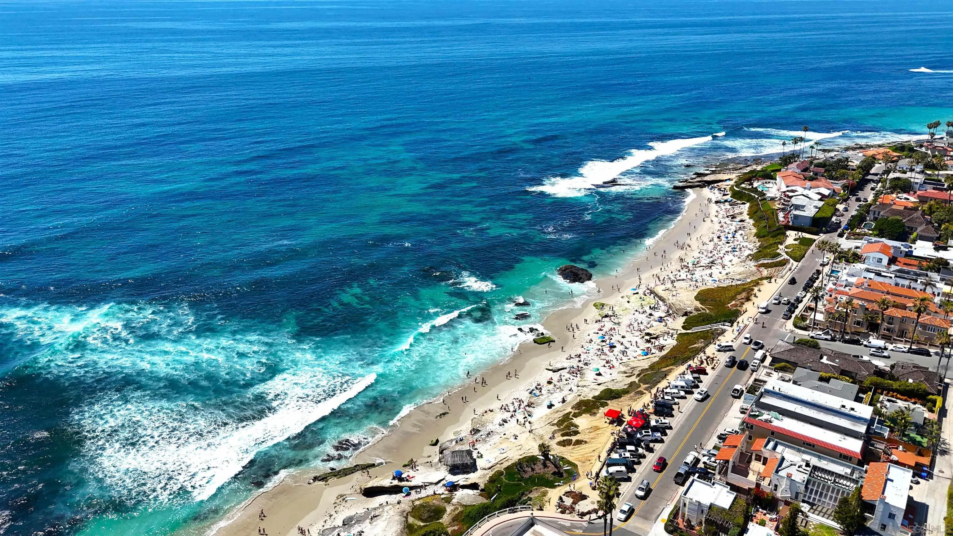 La Jolla, California 92037, United States, 4 Bedrooms Bedrooms, ,5 BathroomsBathrooms,Residential,Active,124410