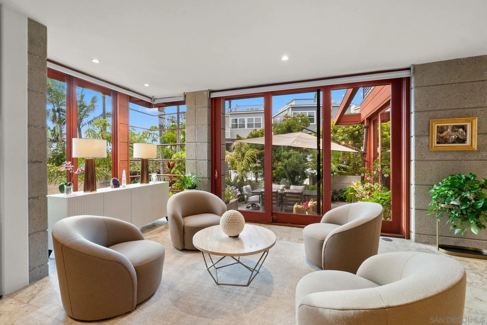 La Jolla, California 92037, United States, 4 Bedrooms Bedrooms, ,5 BathroomsBathrooms,Residential,Active,124410