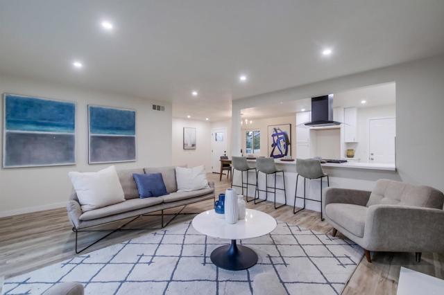 6548 Bantam Lake Circle