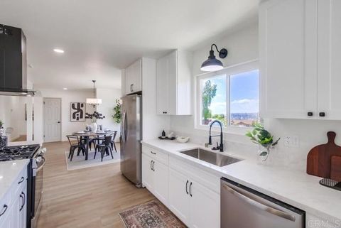 2451 Helix Street Spring Valley CA 91977