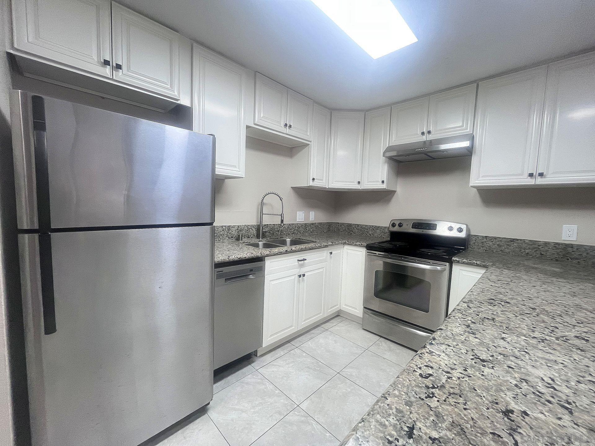 3030 Suncrest Dr. 121