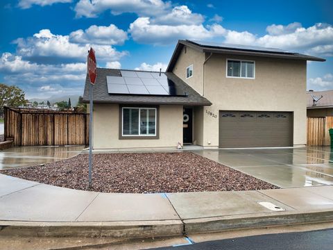 10820  GRAND FORK DR Santee CA 92071