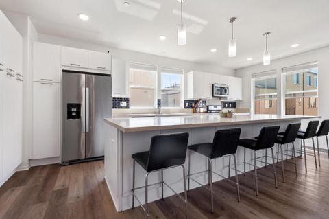 5301  Calle Rockfish  98 San Diego CA 92154