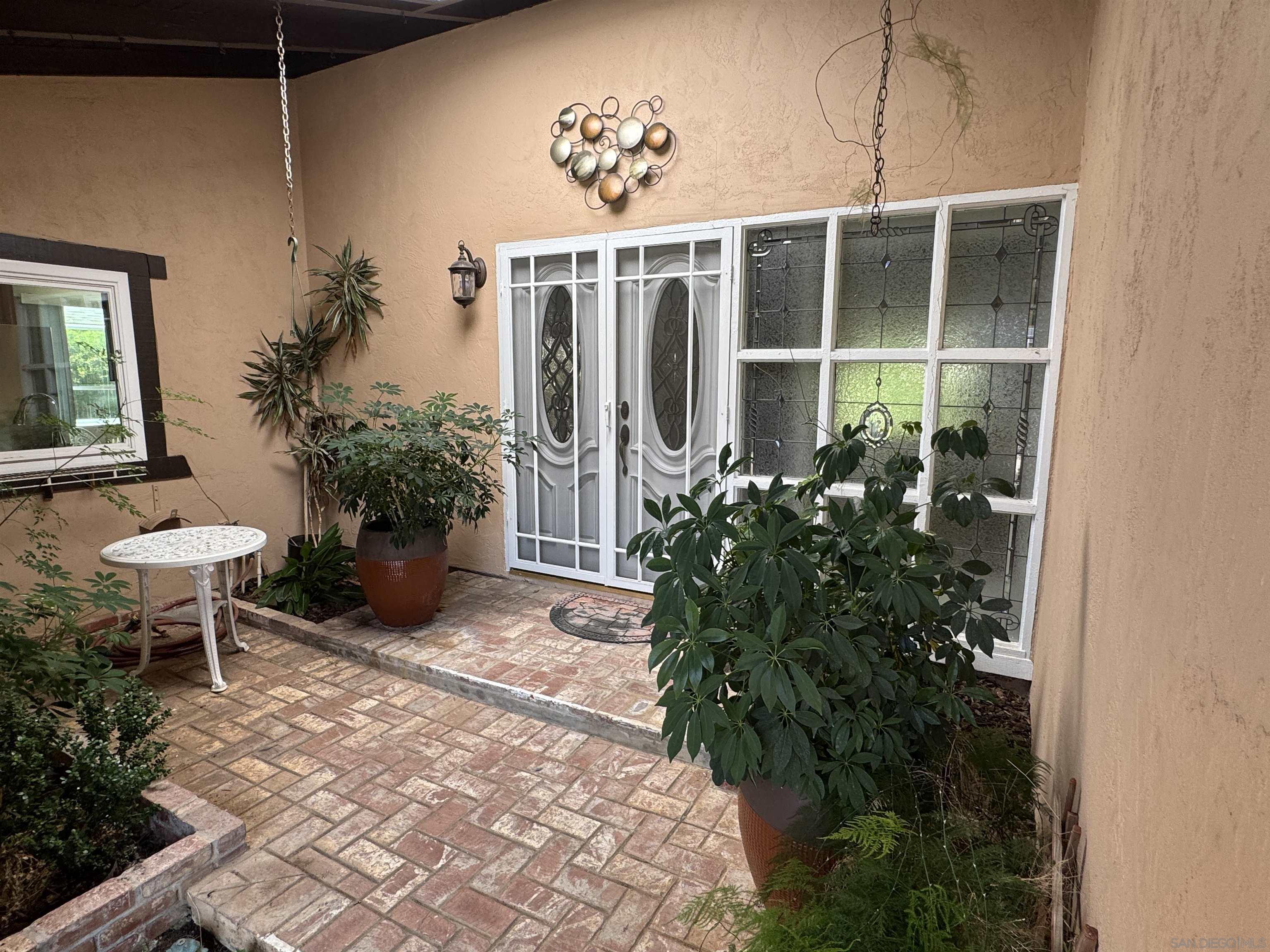 644 Mahogany Dr