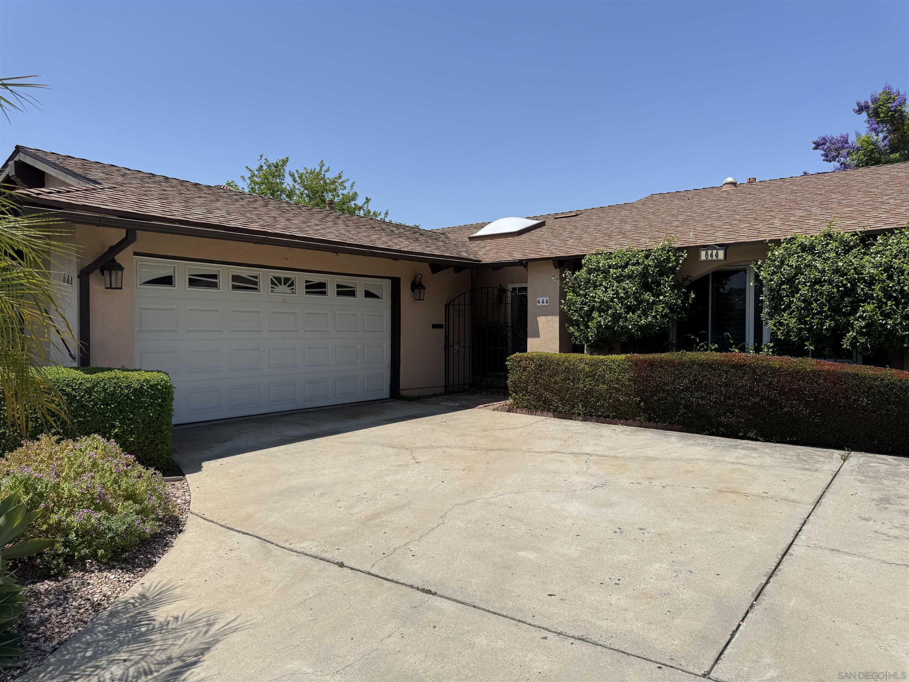 644 Mahogany Dr