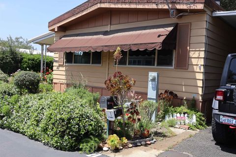 4747  Oak Crest  48 Fallbrook CA 92028