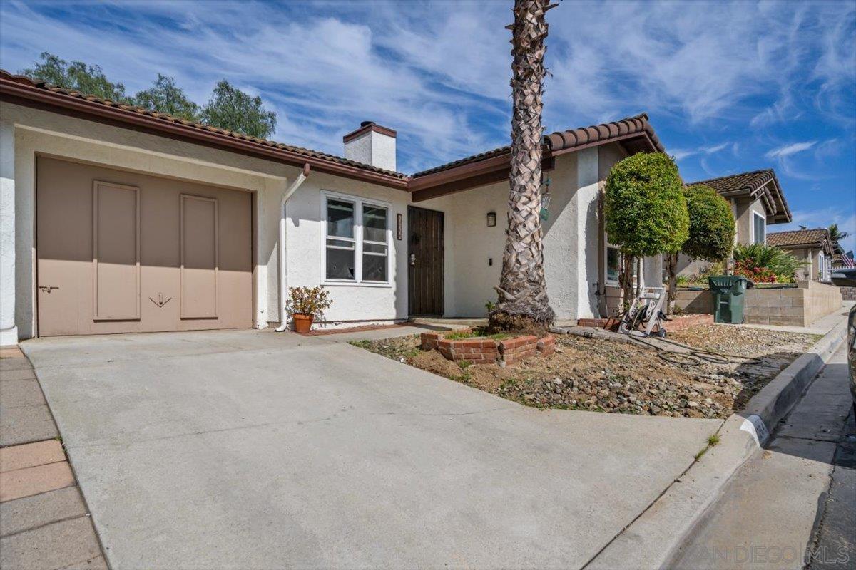 1264  Sundown Gln

                                                                             Escondido                                

                                    , CA - $650,000