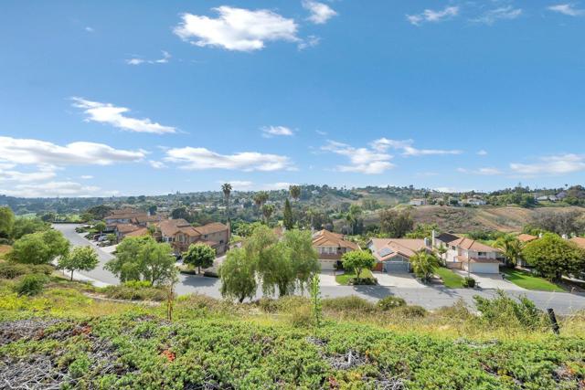 2331 Birdie Street