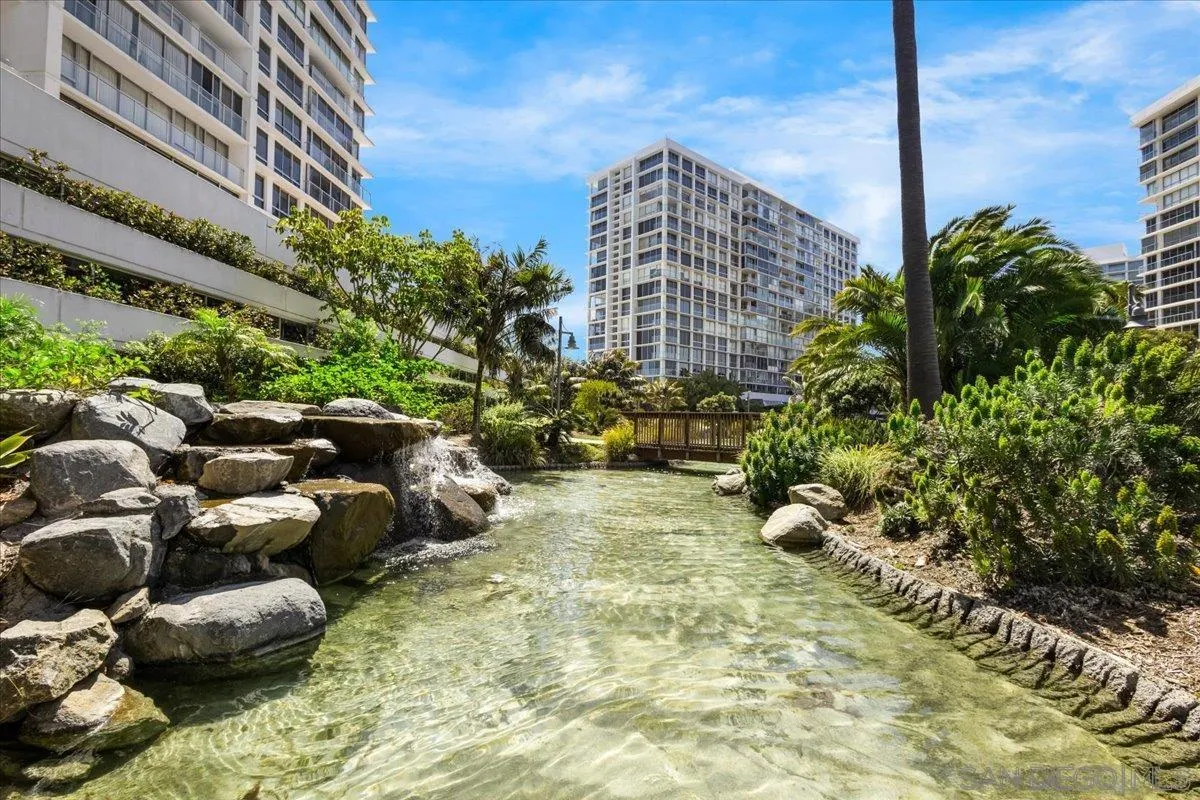 Coronado, California 92118, United States, 2 Bedrooms Bedrooms, ,2 BathroomsBathrooms,Residential,Pending,133907