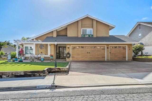 1355 Knoll Drive