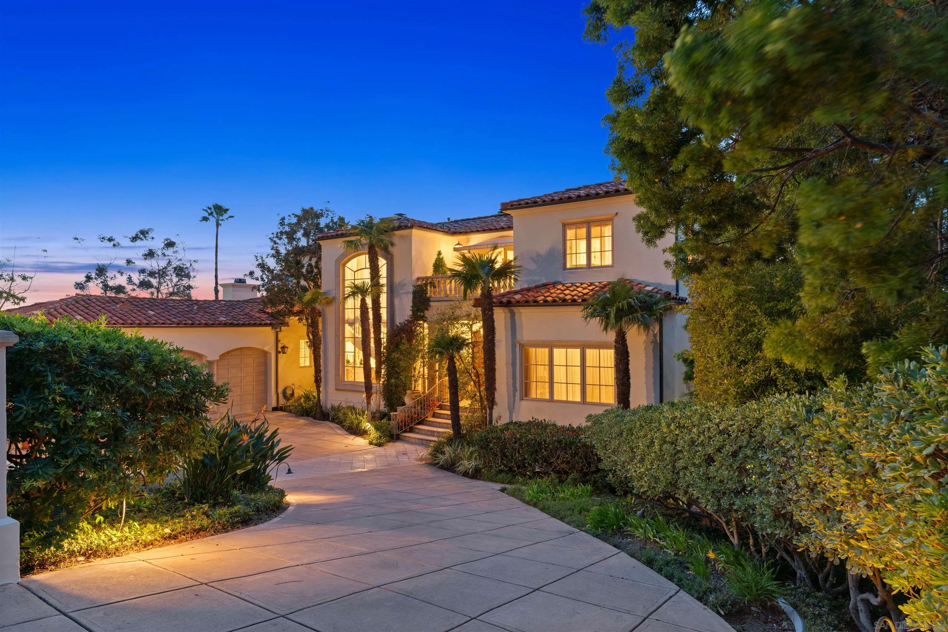 La Jolla, California 92037, United States, 6 Bedrooms Bedrooms, ,8 BathroomsBathrooms,Residential,Active,55408