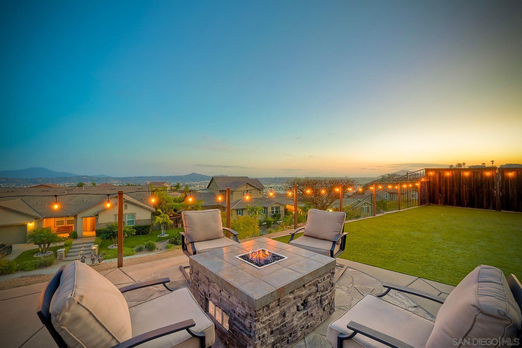 5324 Bella Vista St