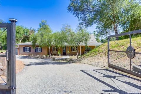 1541 Santa Margarita Drive Fallbrook CA 92028