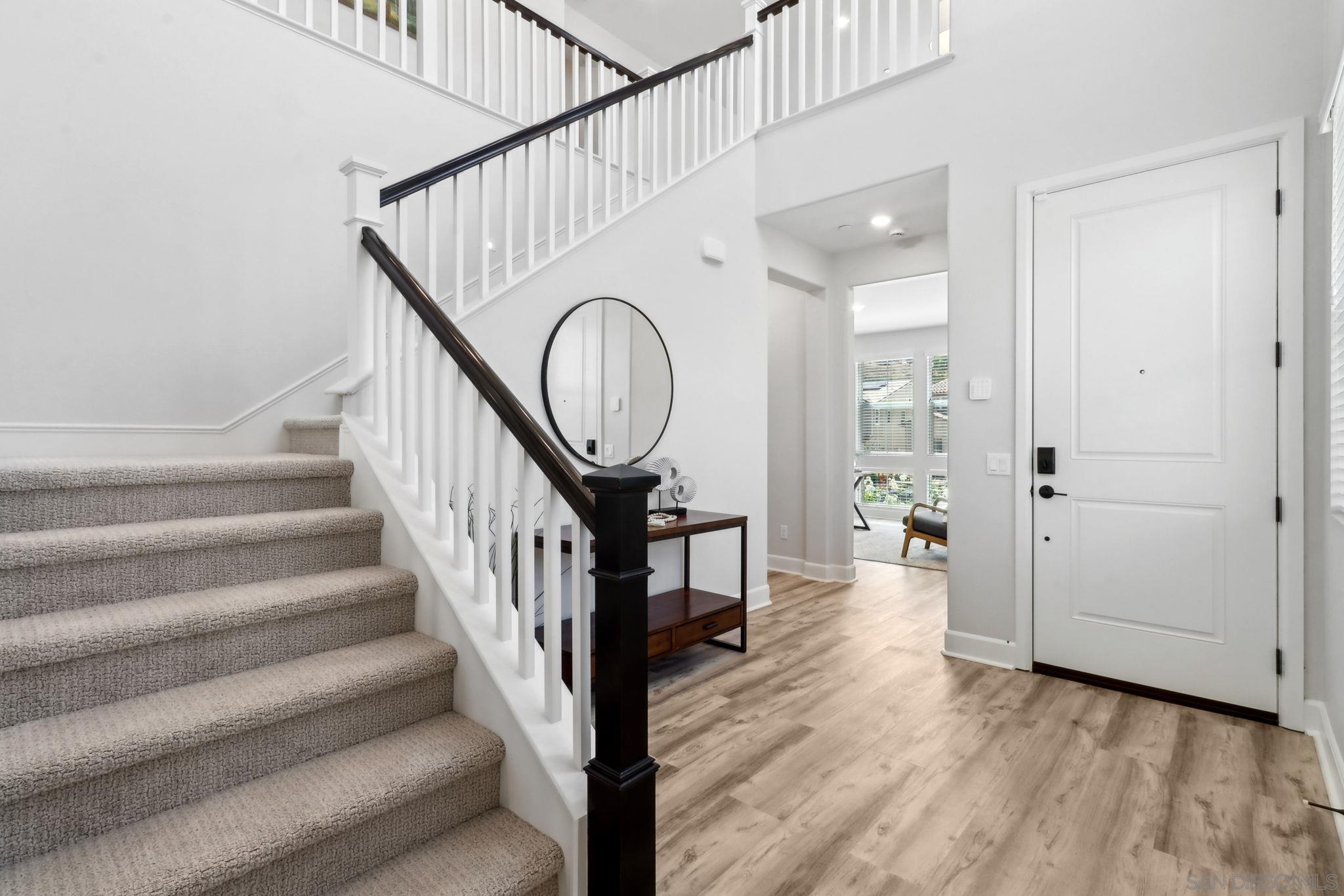941 Lindbergh Dr